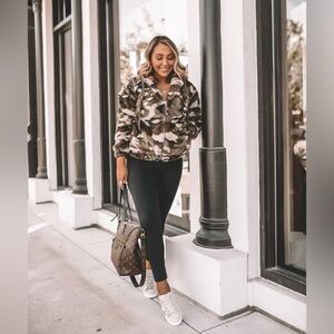 NWOT In Bloom Teddy Coat